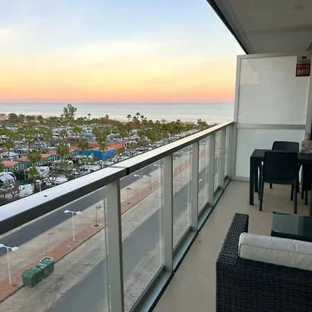 Daire Apto Ciudad Jardin Vista Mar Planta 5 *